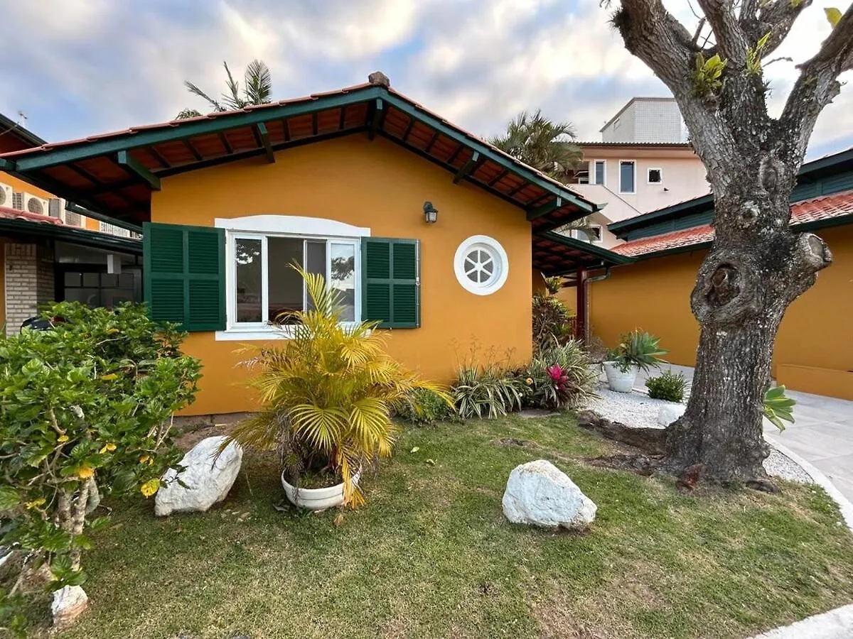 Casa Em Lindo Condominio Na Praia De Ponta Das Canas Florianópolis